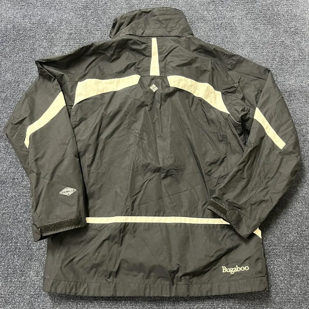 Columbia brand sportswear